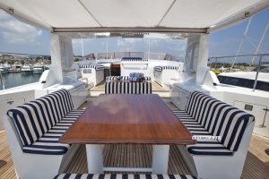 Azimut-105-Avella-4