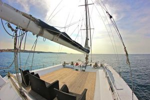 Cannes-catamaran-4