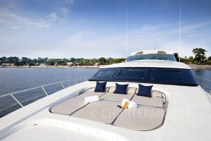 Mangusta-105-yacht-charter-4