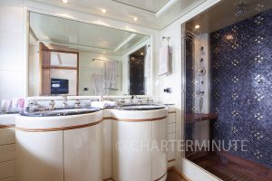 Mangusta-105-yacht-charter-9