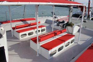 catamaran-ciao-seats