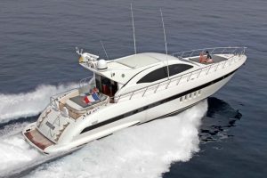 Charter Mangusta 72