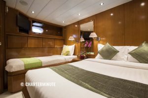 yacht-evidence-twin-cabin-starboard