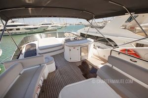 Sunseeker-Manhattan-66-fly-2