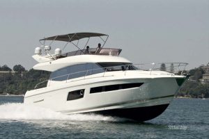 Charter Jeanneau Prestige 500 Fly