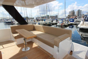 sealine-42-rental-cockpit