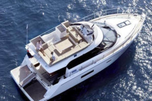 sealine-42-rental-deck