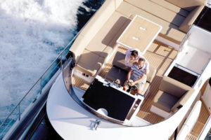 sealine-42-rental-fly