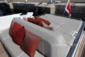 Sichterman-16m-aft-sunbed