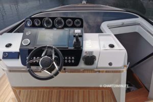Frauscher Daemon day charter