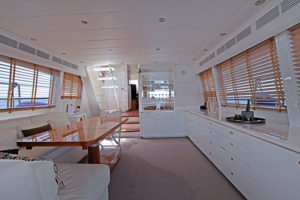 Couach-22m salon